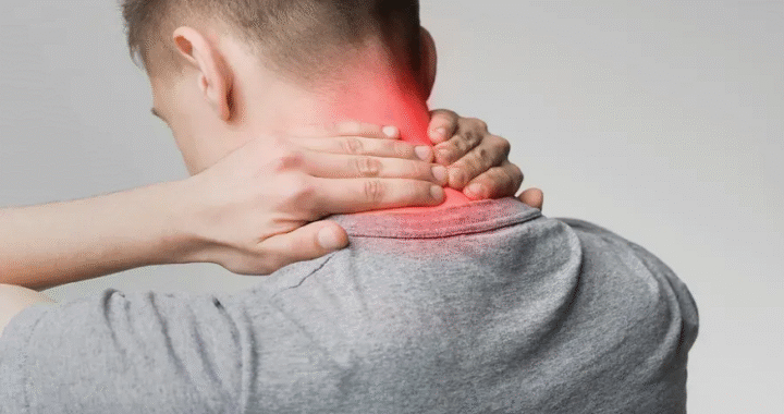 neck pain chiropractor in Fargo
